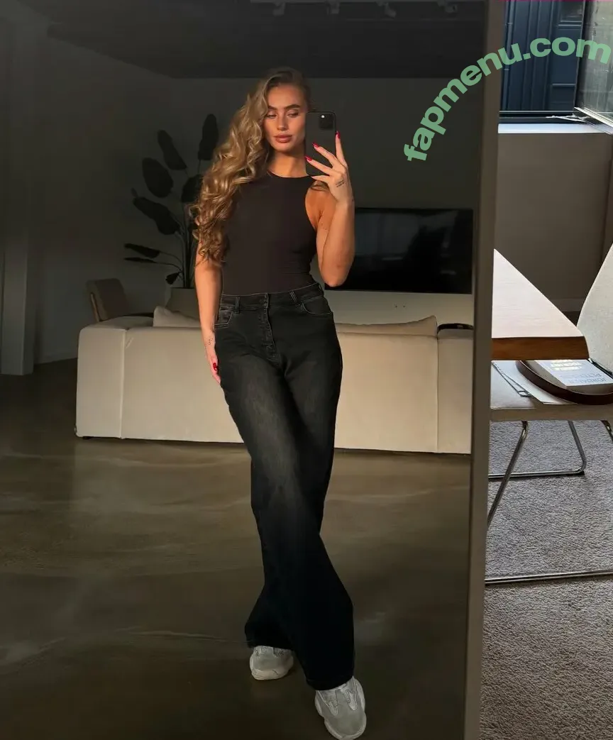 Guusje Van Geel nude photo #0104 (guusje / guzdoes)