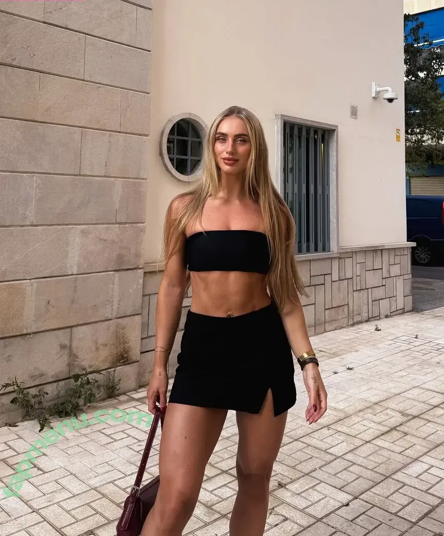 Guusje Van Geel nude photo #0126 (guusje / guzdoes)