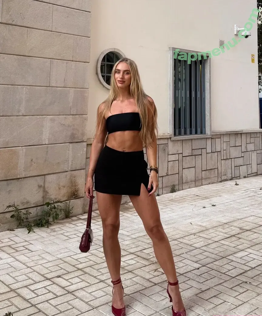 Guusje Van Geel nude photo #0127 (guusje / guzdoes)