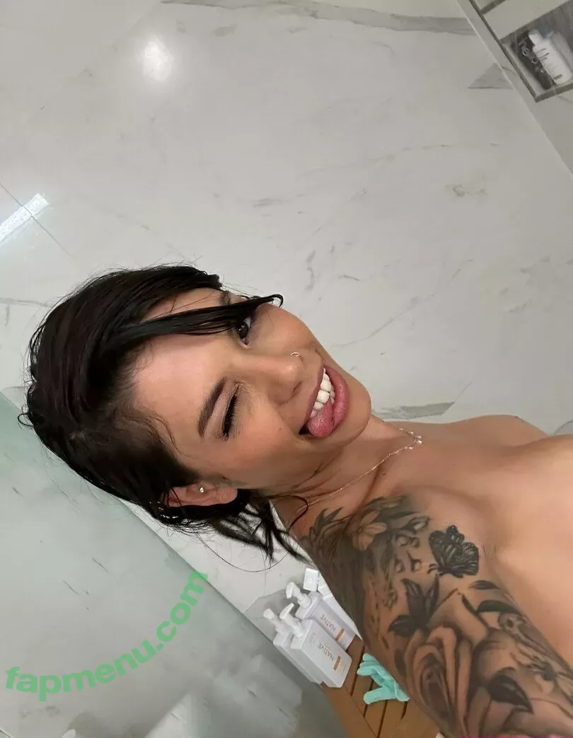 gvalentinaxxx nude photo #0575 (gvalentinaxxx)