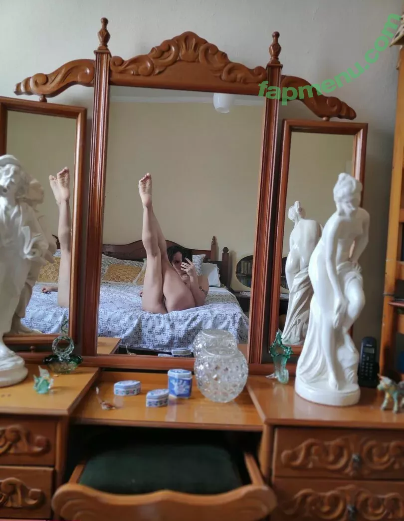 gweenblack nude photo #0058 (theblackqueenofficial)