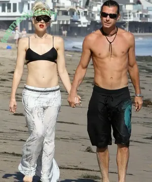 Gwen Stefani / gwenstefani nude photo #0101