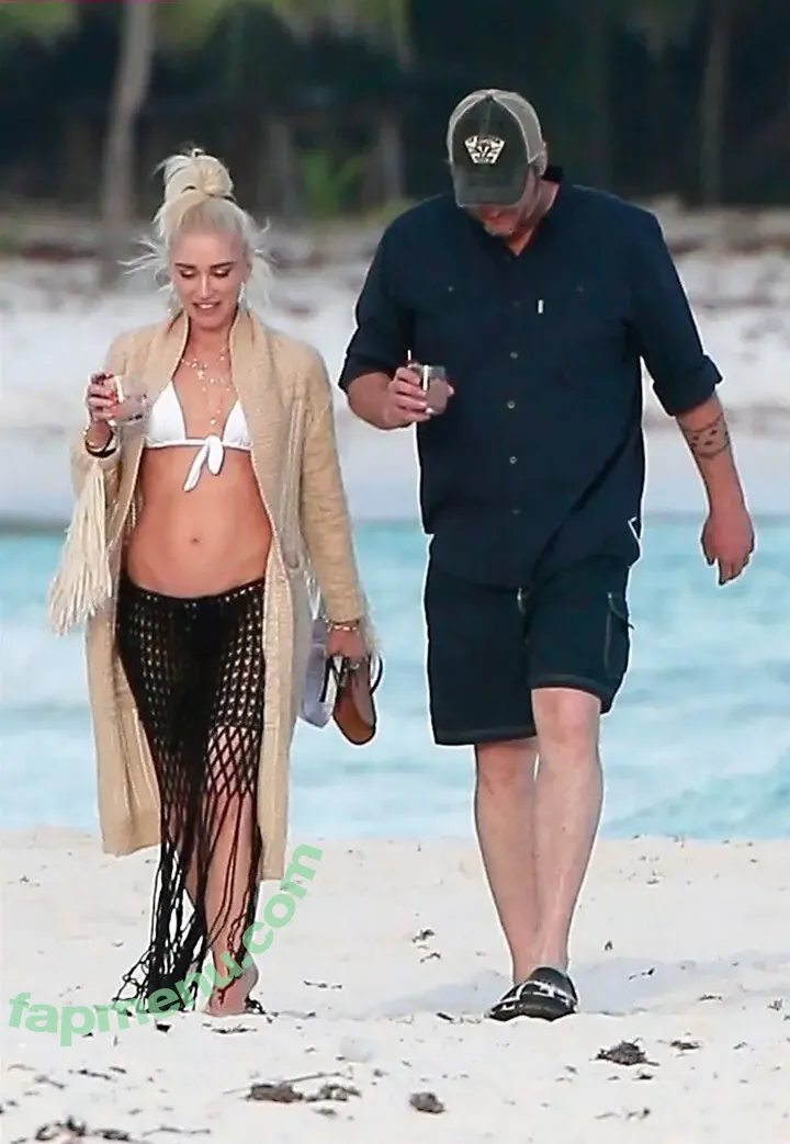 Gwen Stefani nude photo #0061 (gwenstefani)