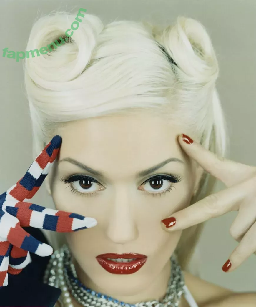 Gwen Stefani nude photo #0329 (gwenstefani)