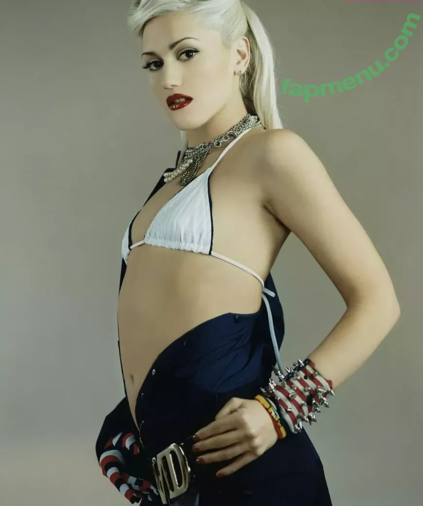 Gwen Stefani nude photo #0331 (gwenstefani)