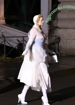 Gwendoline Christie / BrienneTarth from GoT / christiestevens / gwendolineuniverse nude photo #0091