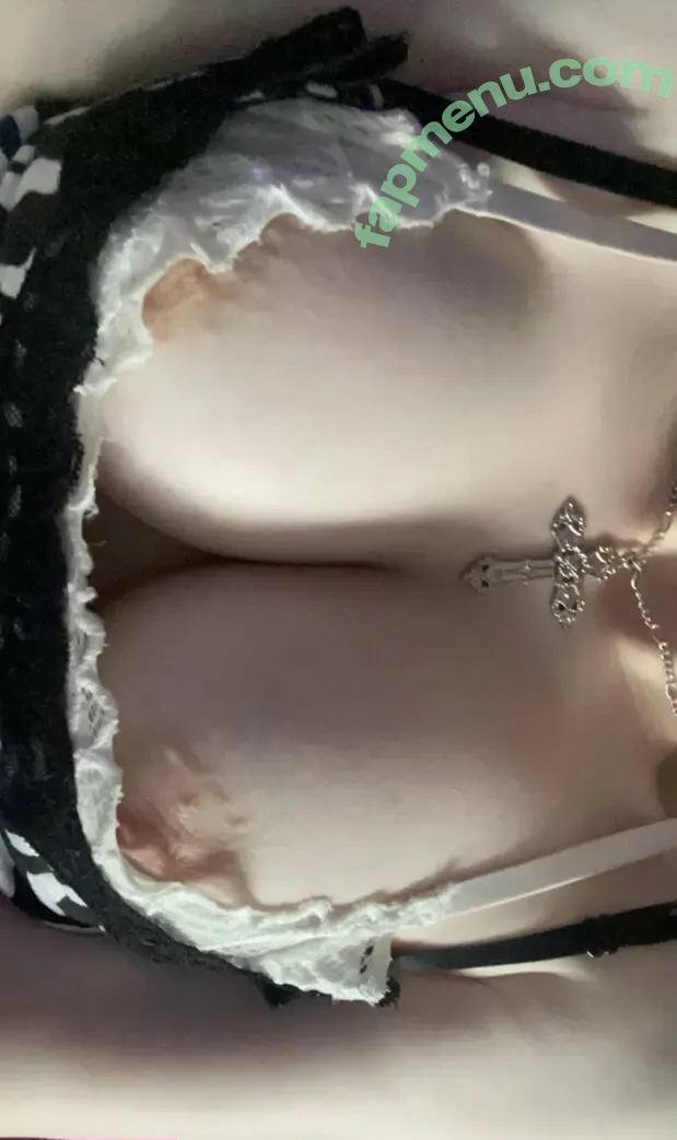 Gwendolyn nude photo #0017 (0ohvoodoo / gwendolynceline / oohvoodoo)