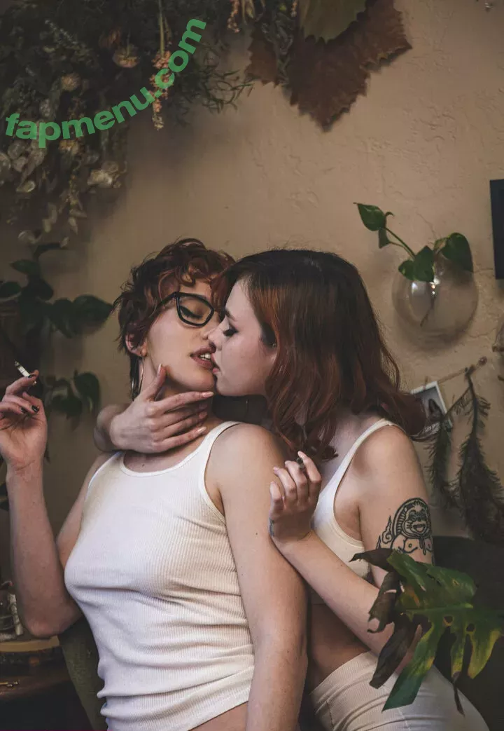 gwenhoney nude photo #0018 (gwenhoney)