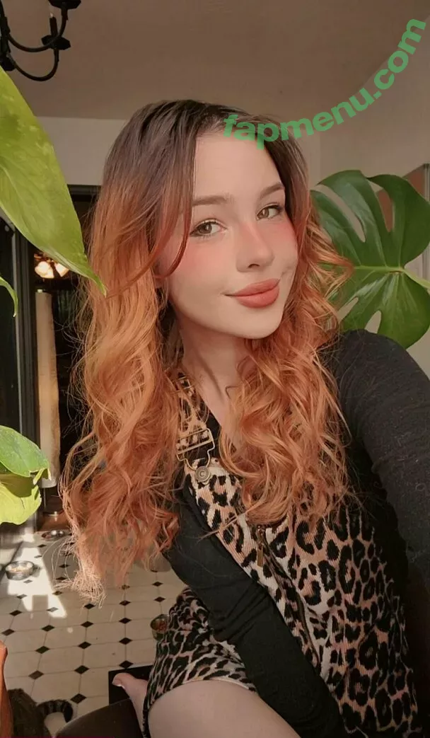 gwenhoney nude photo #0059 (gwenhoney)