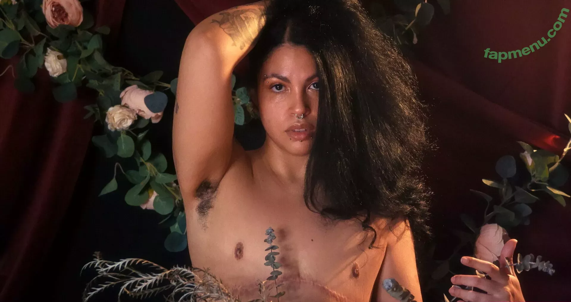 gwenhoney nude photo #0096 (gwenhoney)