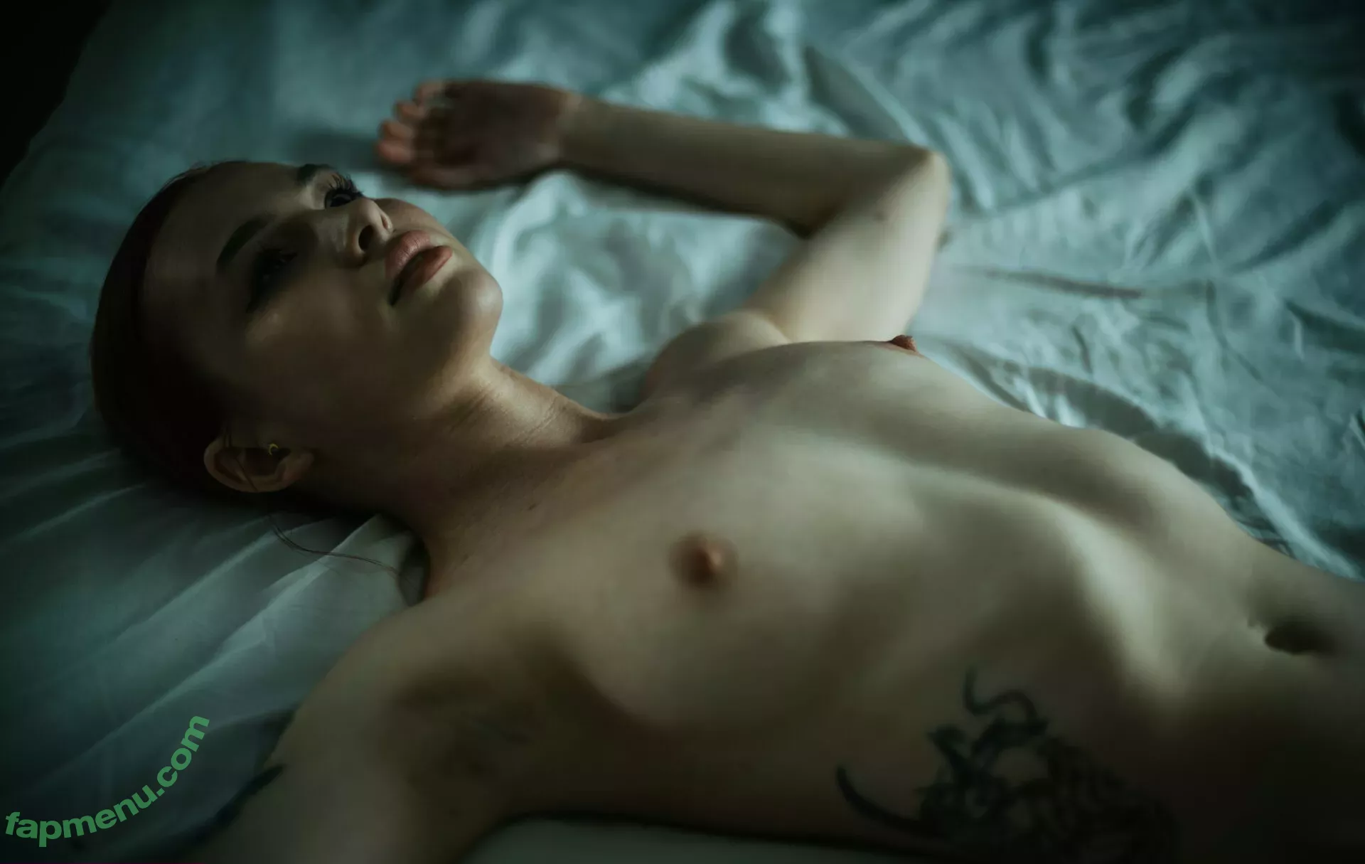 gwenhoney nude photo #0129 (gwenhoney)