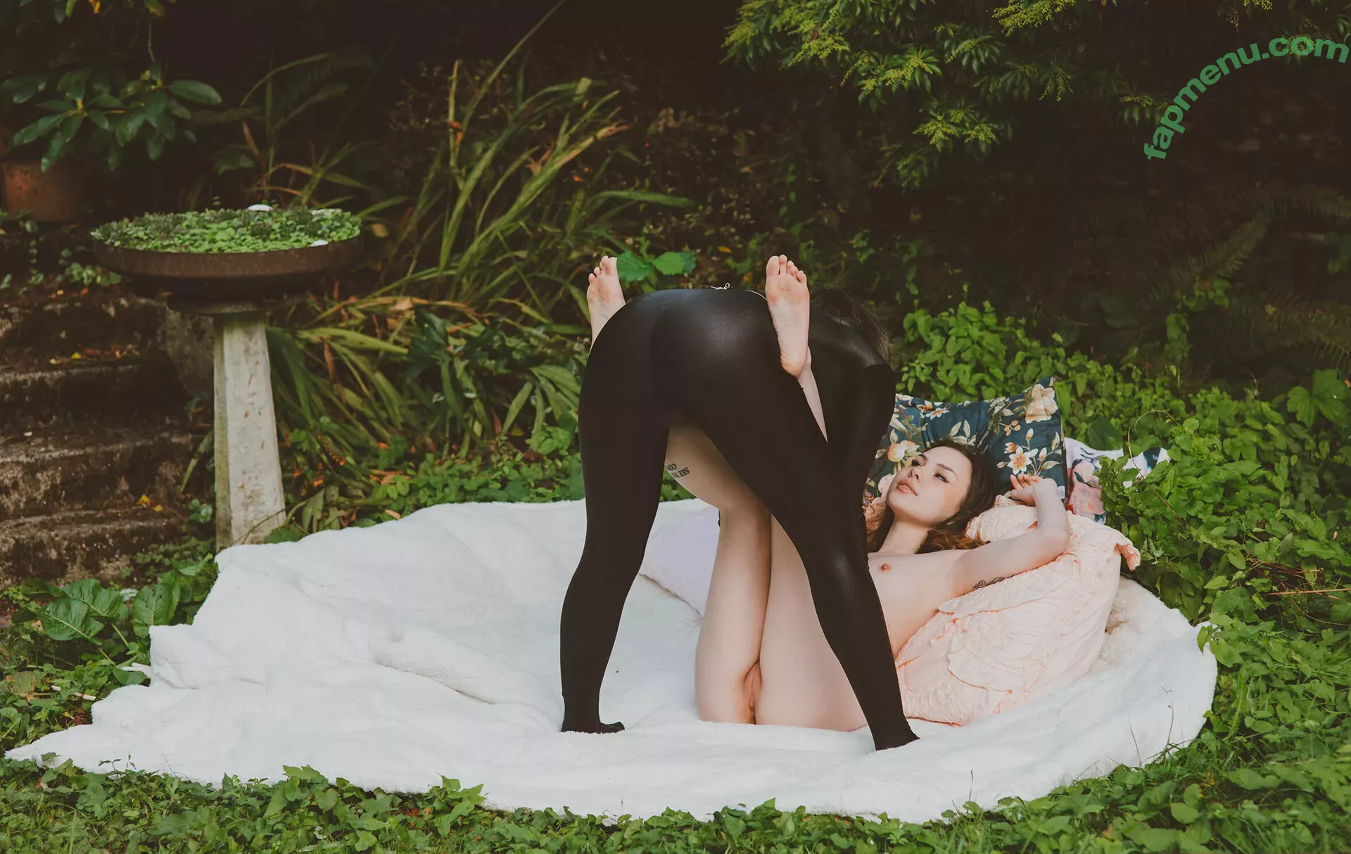 gwenhoney nude photo #0136 (gwenhoney)