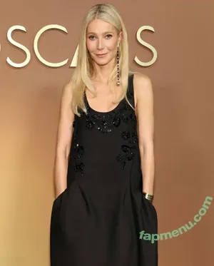 Gwyneth Paltrow / GwynethPaltrow nude photo #0760