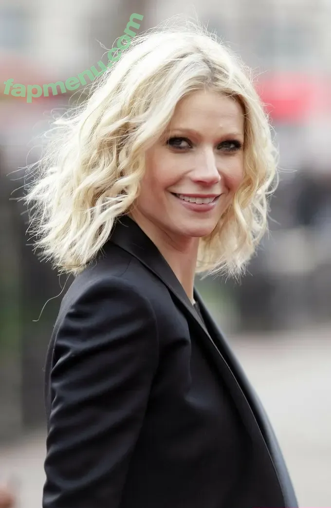 Gwyneth Paltrow nude photo #0840 (GwynethPaltrow / GwynethPaltrowOfficial)