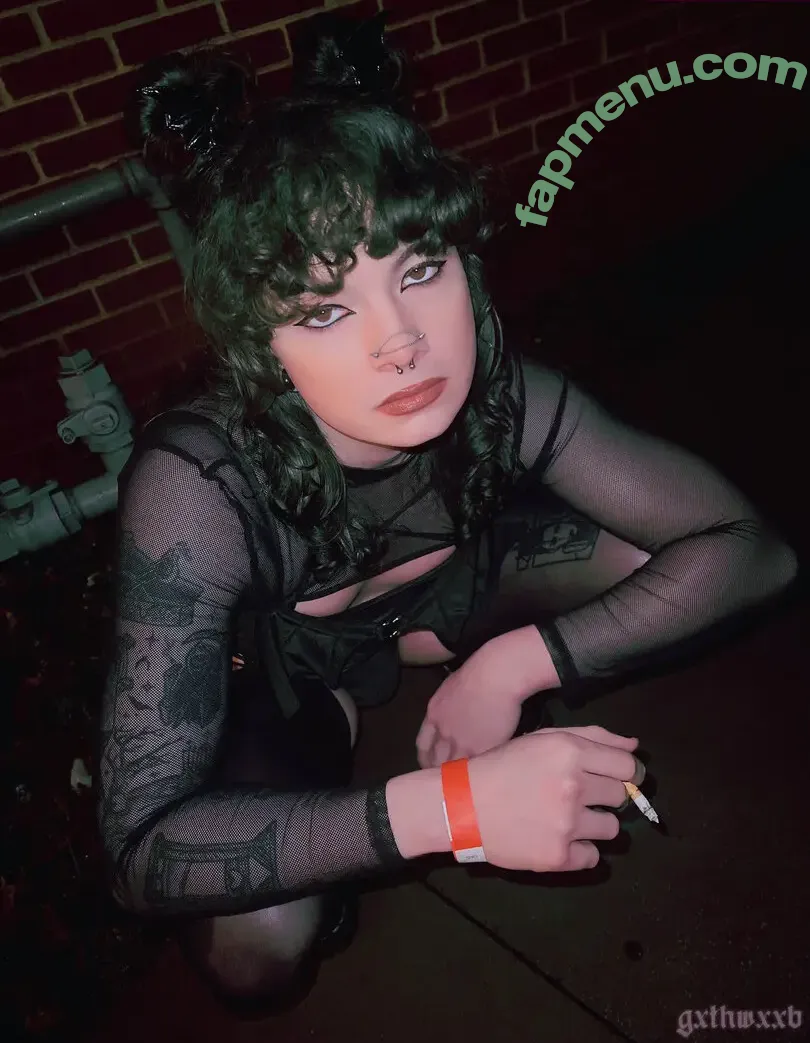 gxthwxxb nude photo #0001 (gxthwxxb)