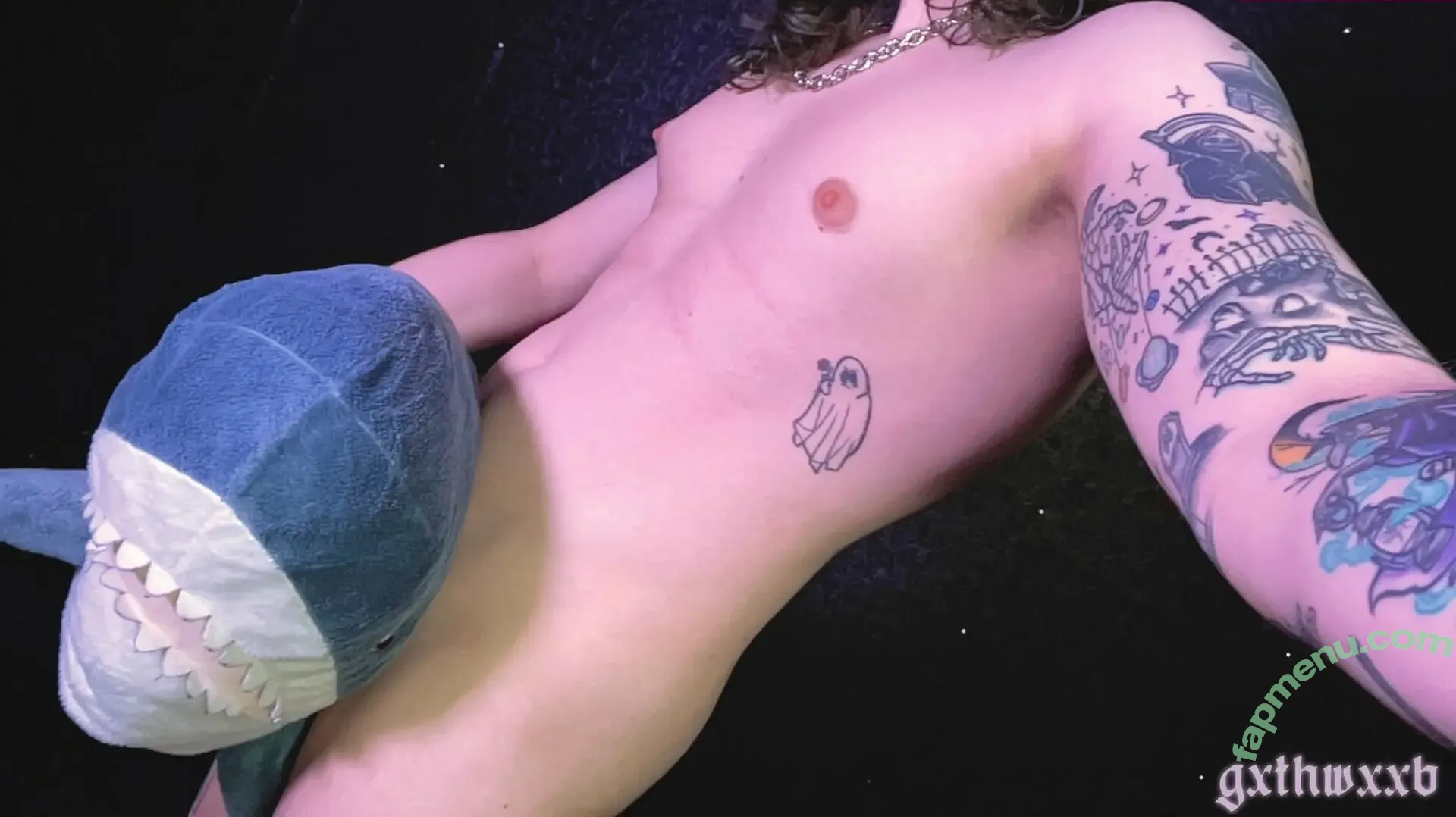 gxthwxxb nude photo #0006 (gxthwxxb)