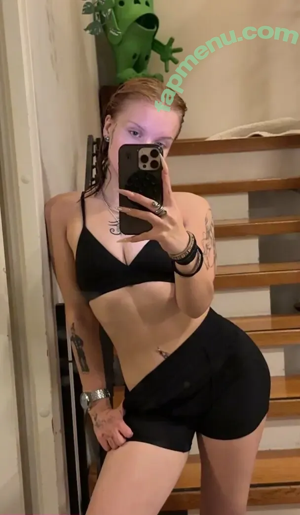 gyberhoroilmainen nude photo #0030 (gyberhoroilmainen)