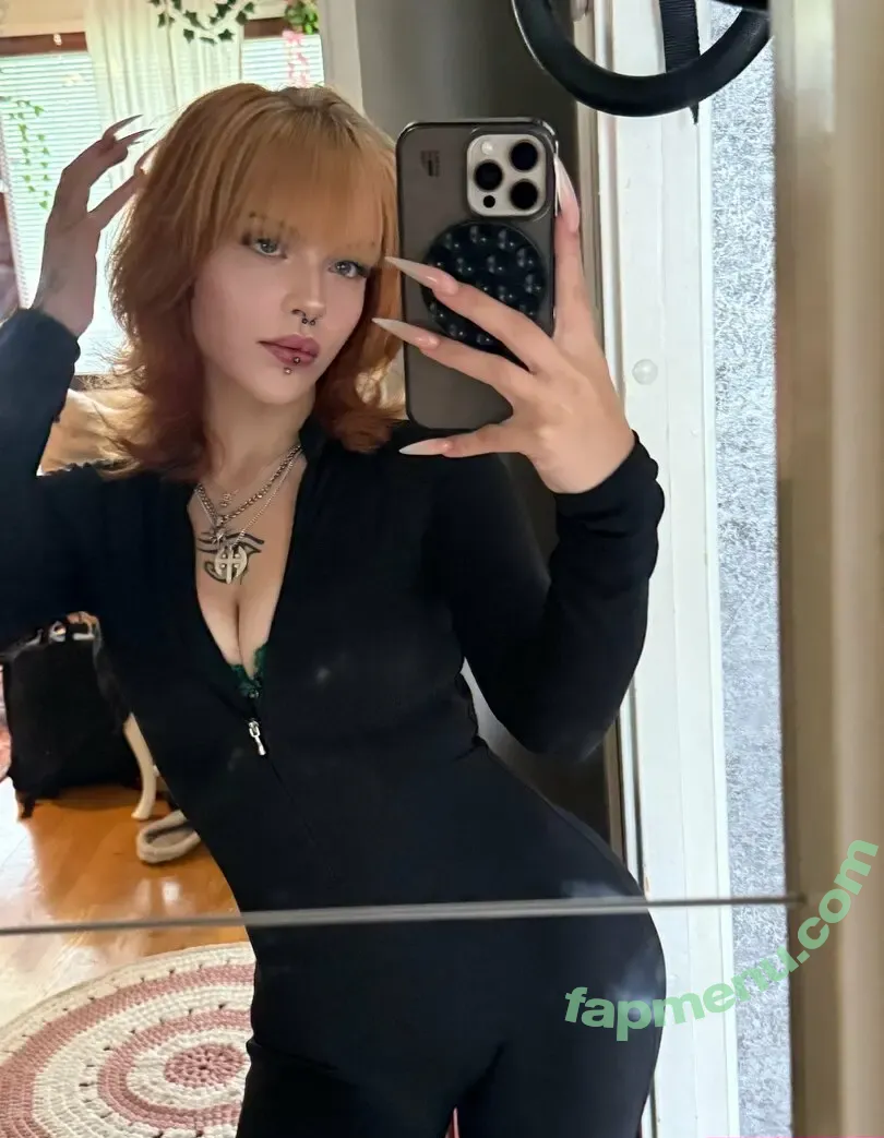 gyberhoroilmainen nude photo #0038 (gyberhoroilmainen)