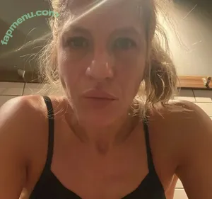  nude photo #0003