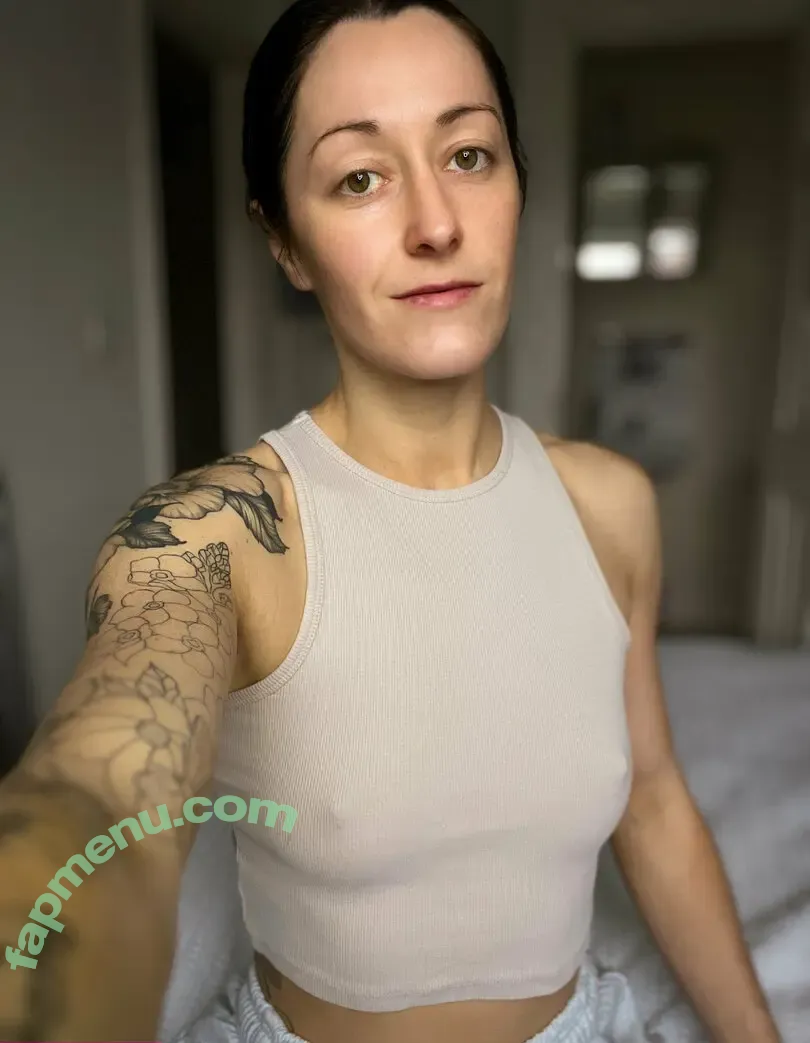 gymfitdemi nude photo #0030 (gymfitdemi)