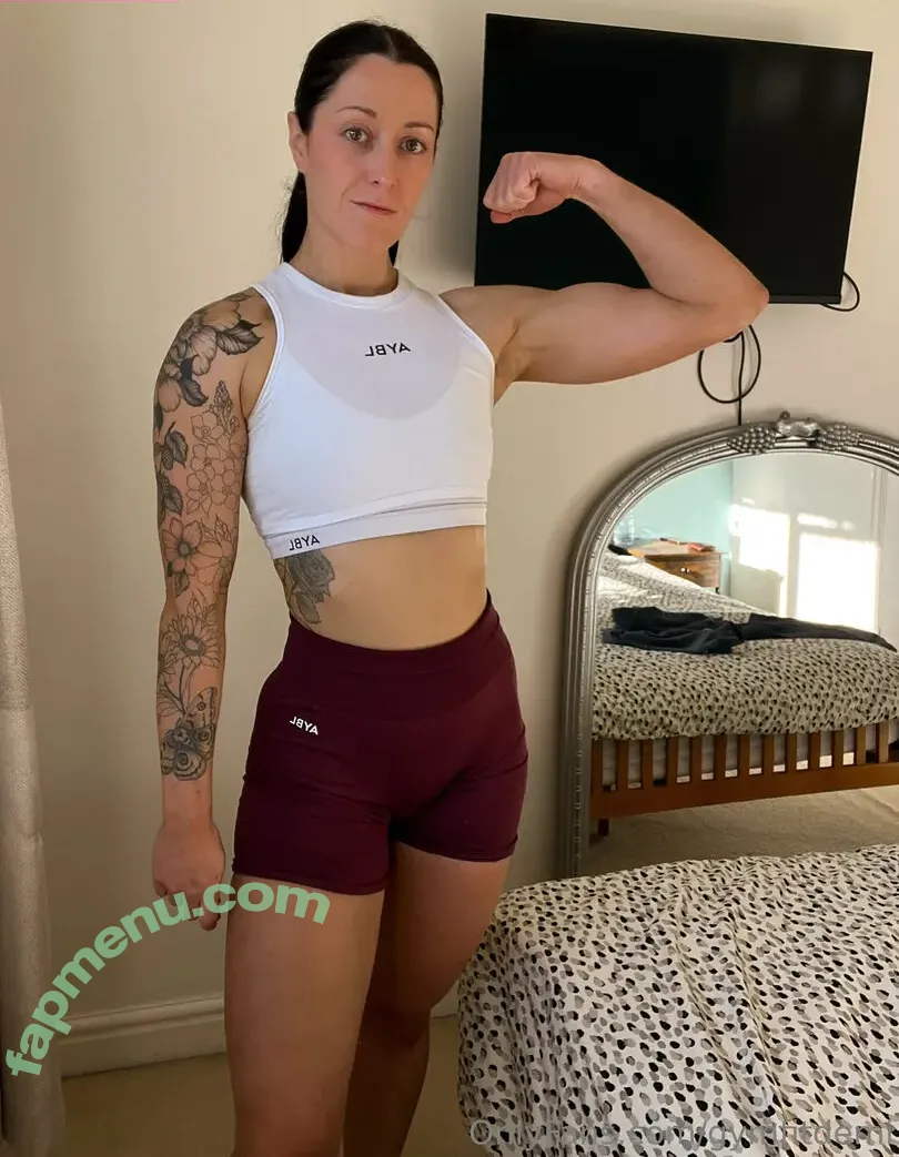 gymfitdemi nude photo #0038 (gymfitdemi)