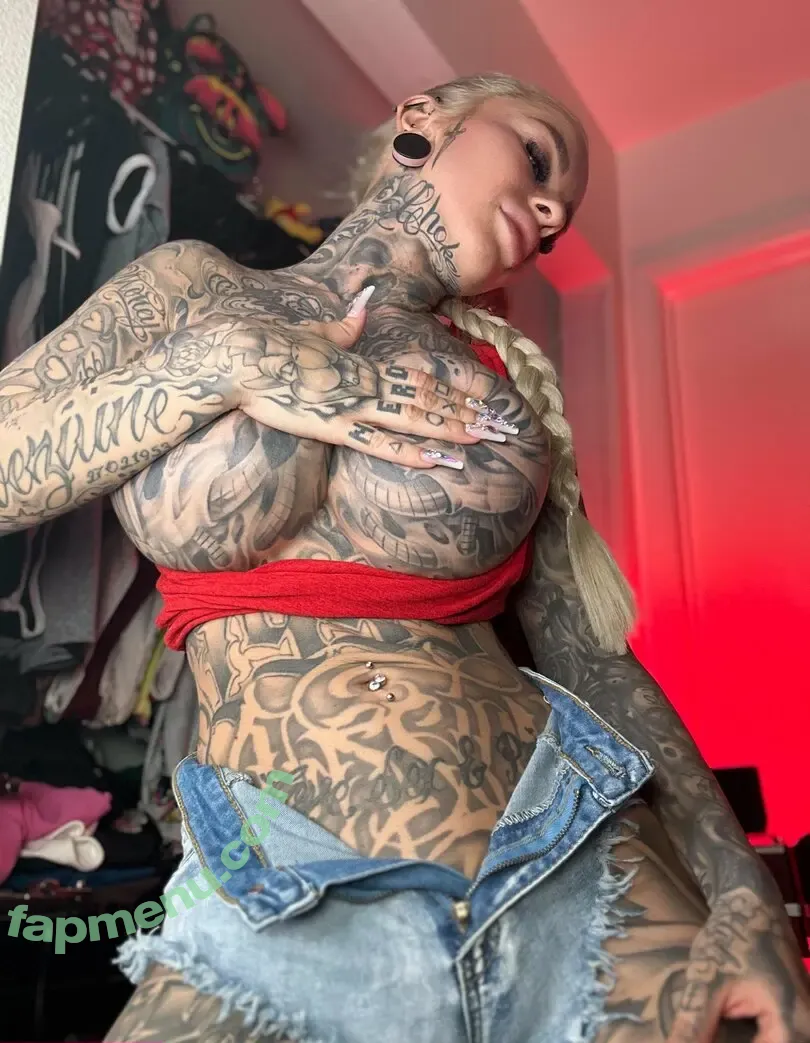 GymGamerGirl nude photo #0076 (GymGamerGirl)