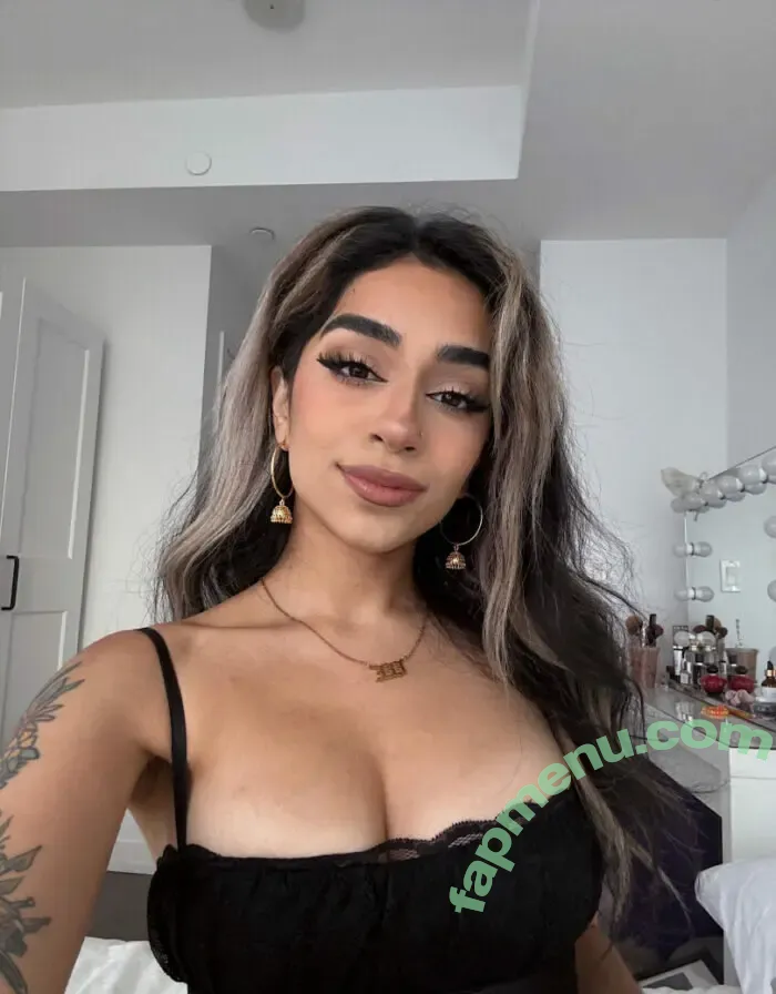 gymleadersaira nude photo #0004 (gymleadersaira)