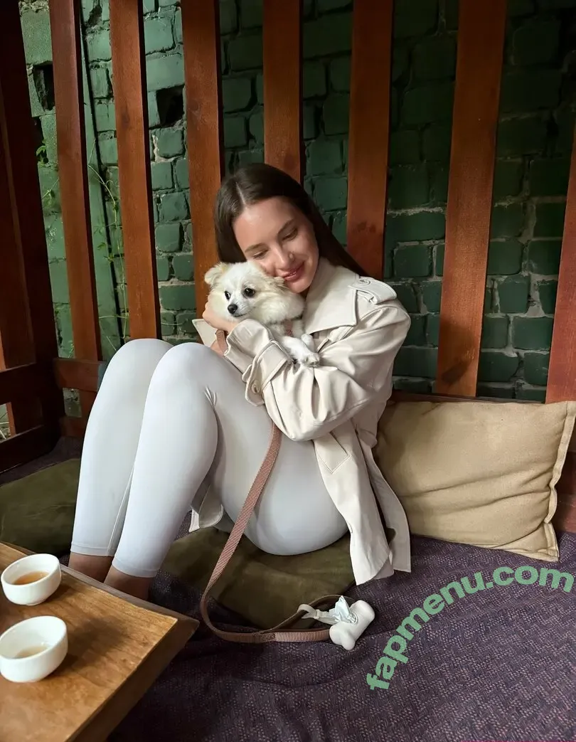 gymnasticgirl nude photo #0154 (alice1white_)