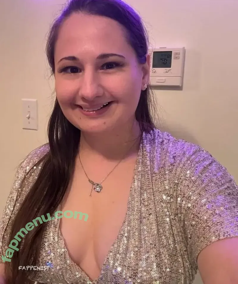 Gypsy Rose nude photo #0164 (Gypsyrose_137 / riotgypsyrose)
