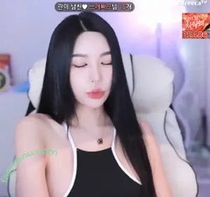 h___rvn / rvn1015 nude photo #0844