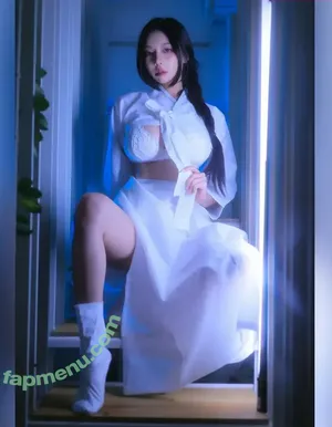 h___rvn / rvn1015 nude photo #0981