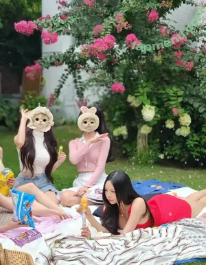 h___rvn / rvn1015 nude photo #1038