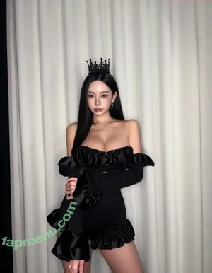 h___rvn / rvn1015 nude photo #1099