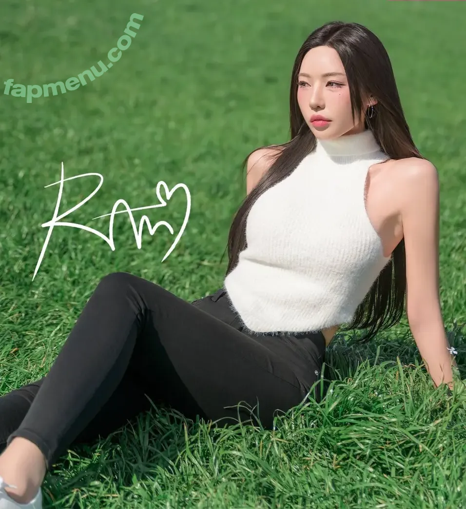 h___rvn nude photo #1050 (rvn1015)