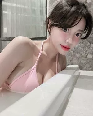 h___xee / 요니링 nude photo #0023