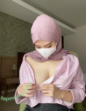 HabibtiSalma /  / CamillaReese / HijabCamilla / nazley272 nude photo #0021