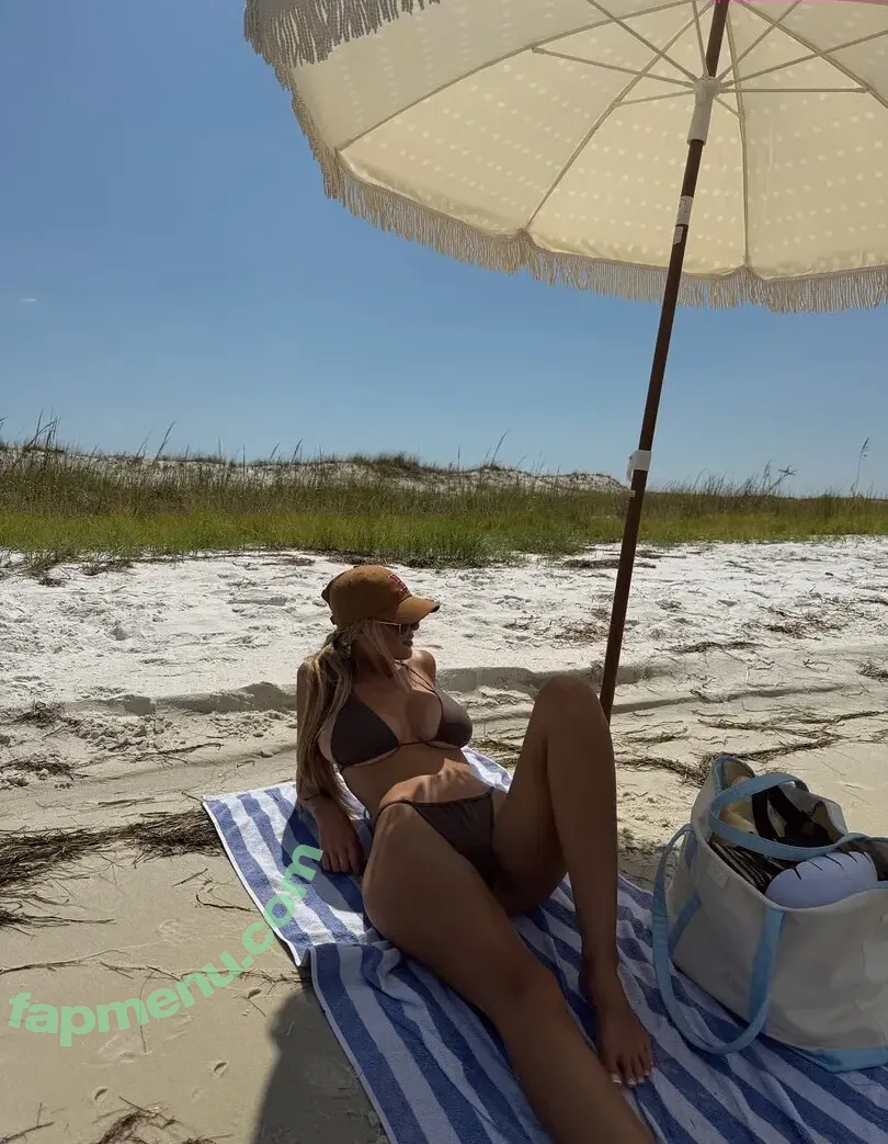 hadelinemope nude photo #0004 (Maddie Hope)
