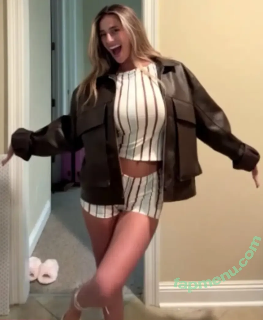 hadelinemope nude photo #0180 (Maddie Hope)