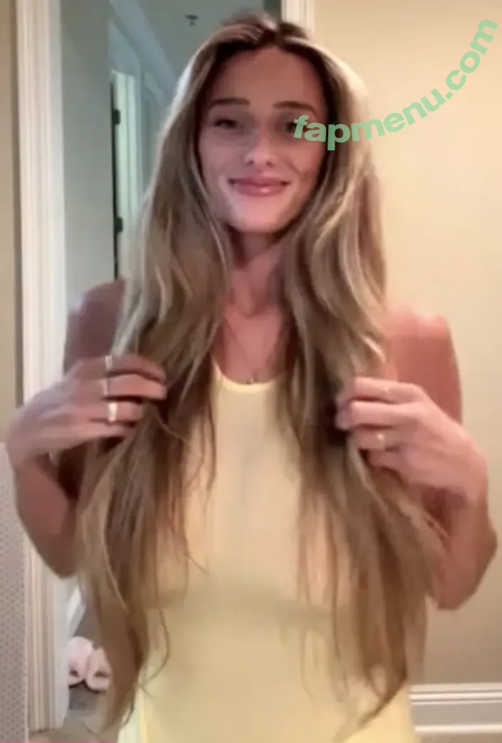 hadelinemope nude photo #0193 (Maddie Hope)