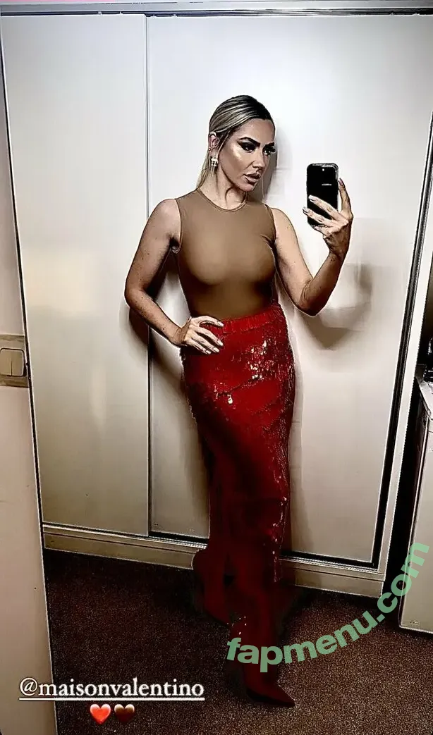 Hadise nude photo #0245 (hadisex)