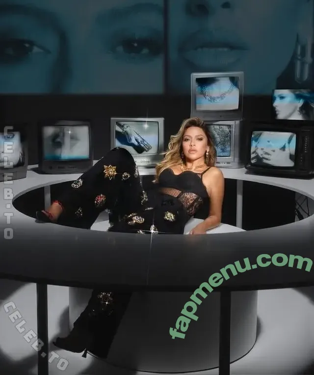 Hadise nude photo #0280 (hadisex)