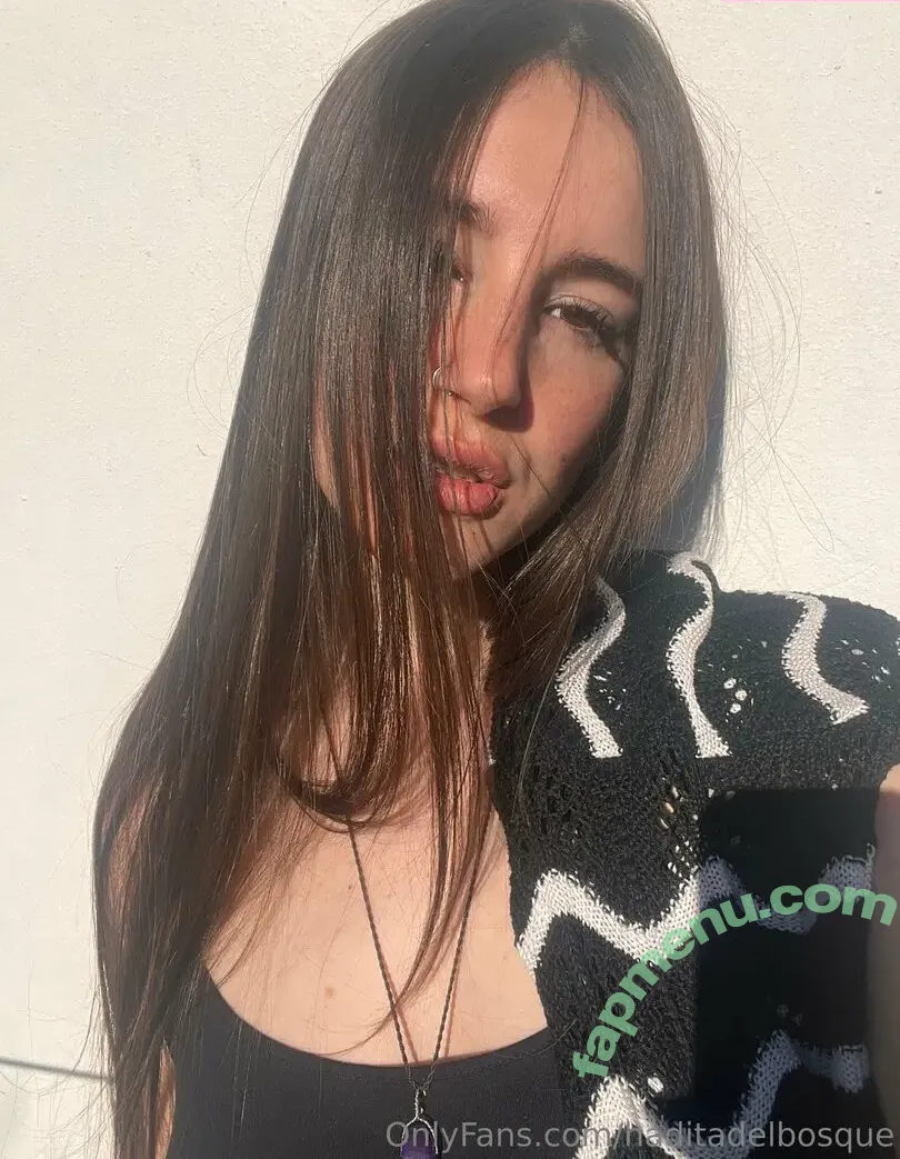 haditadelbosque nude photo #0030 (haditadelbosque)