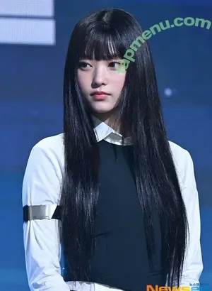 Haerin / Jeans / NewJeans_twt / newjeans_official nude photo #0029