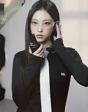 Haerin / Jeans / NewJeans_twt / newjeans_official nude photo #0036