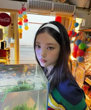 Haerin / Jeans / NewJeans_twt / newjeans_official nude photo #0079