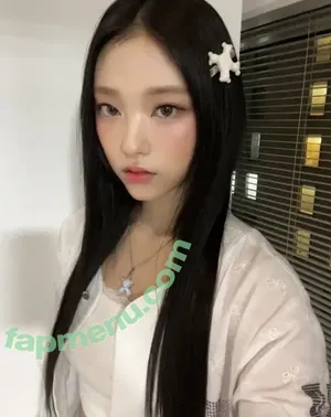 Haerin / Jeans / NewJeans_twt / newjeans_official nude photo #0109