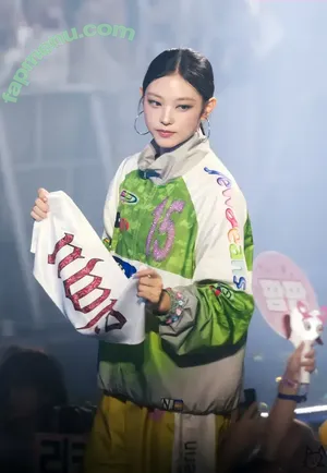 Haerin / Jeans / NewJeans_twt / newjeans_official nude photo #0127