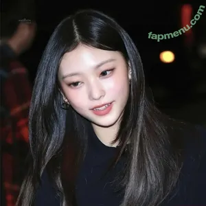 Haerin / Jeans / NewJeans_twt / newjeans_official nude photo #0133