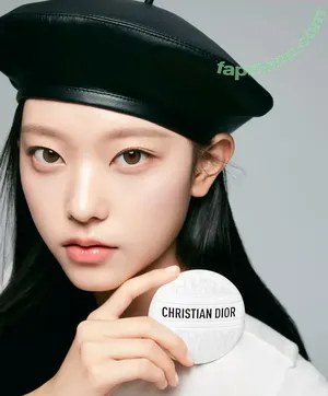 Haerin / Jeans / NewJeans_twt / newjeans_official nude photo #0139