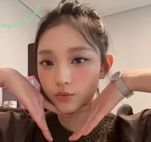 Haerin / Jeans / NewJeans_twt / newjeans_official nude photo #0171